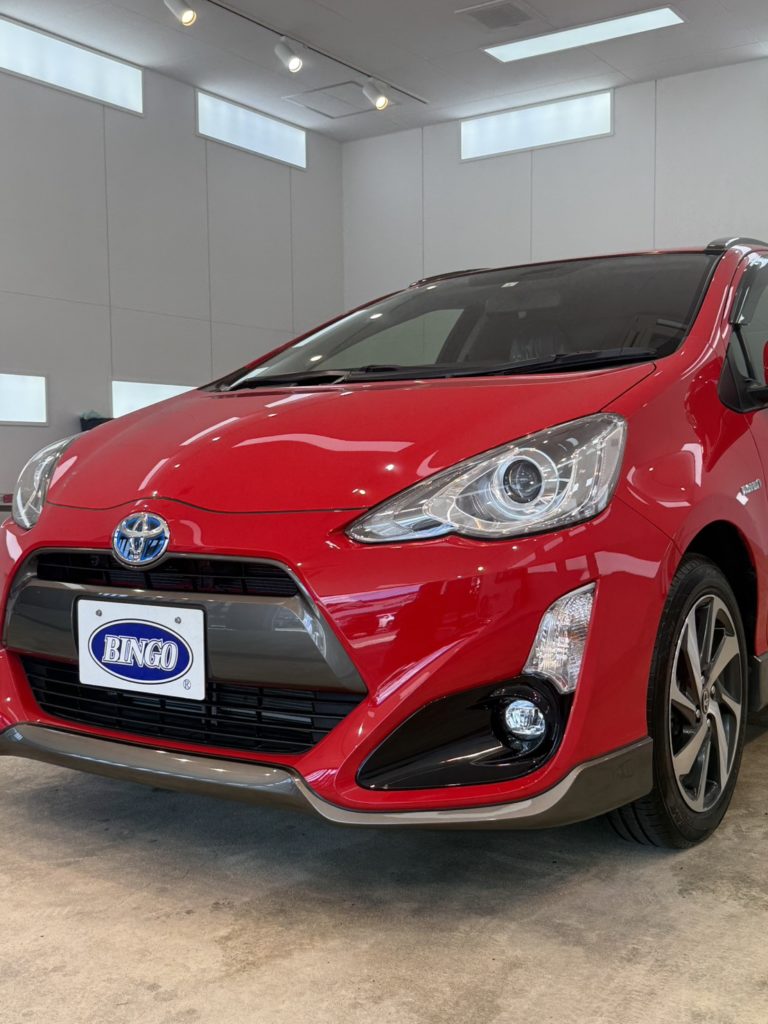 トヨタ　アクア/ハイガラスコート