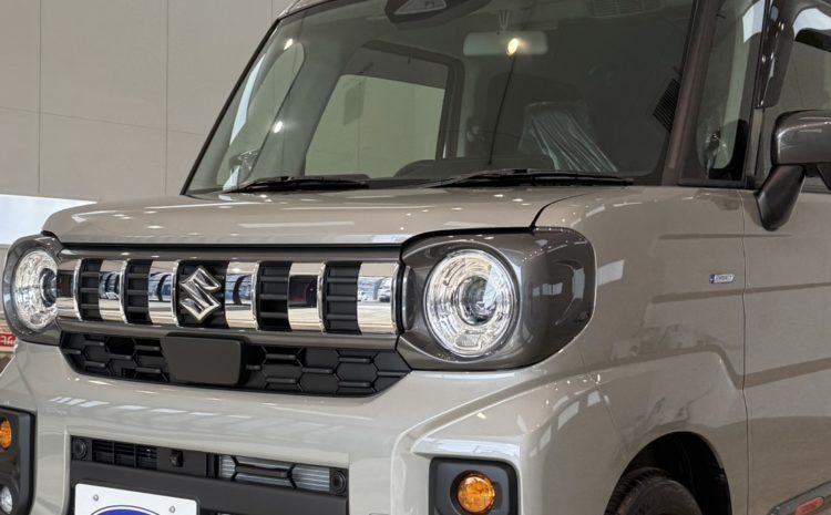 スズキ　スペーシアギア/ハイガラスコート